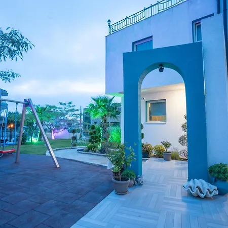 Royal Calisto Hotel 3*