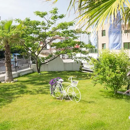 Royal Calisto Отель