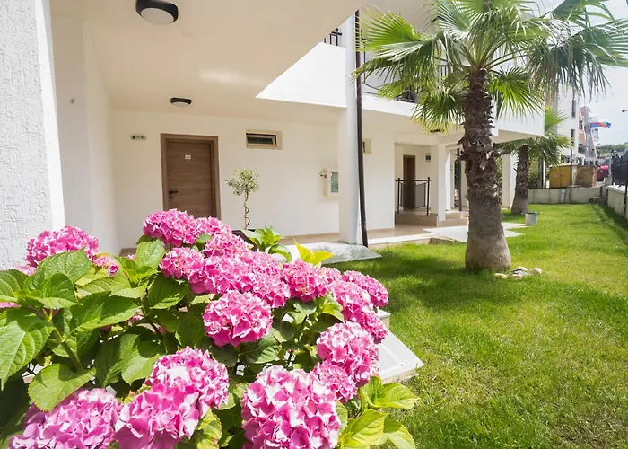 Royal Calisto Отель