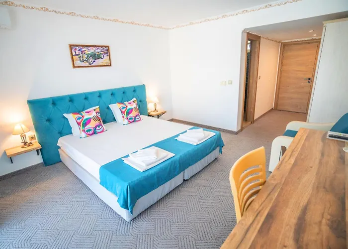 Royal Calisto Hotel 3*