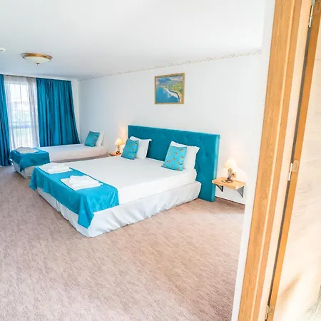 Royal Calisto Hotel 3*