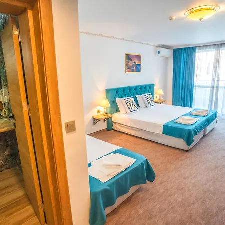 Royal Calisto Отель